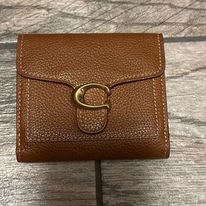 Saddle coach tabby wallet